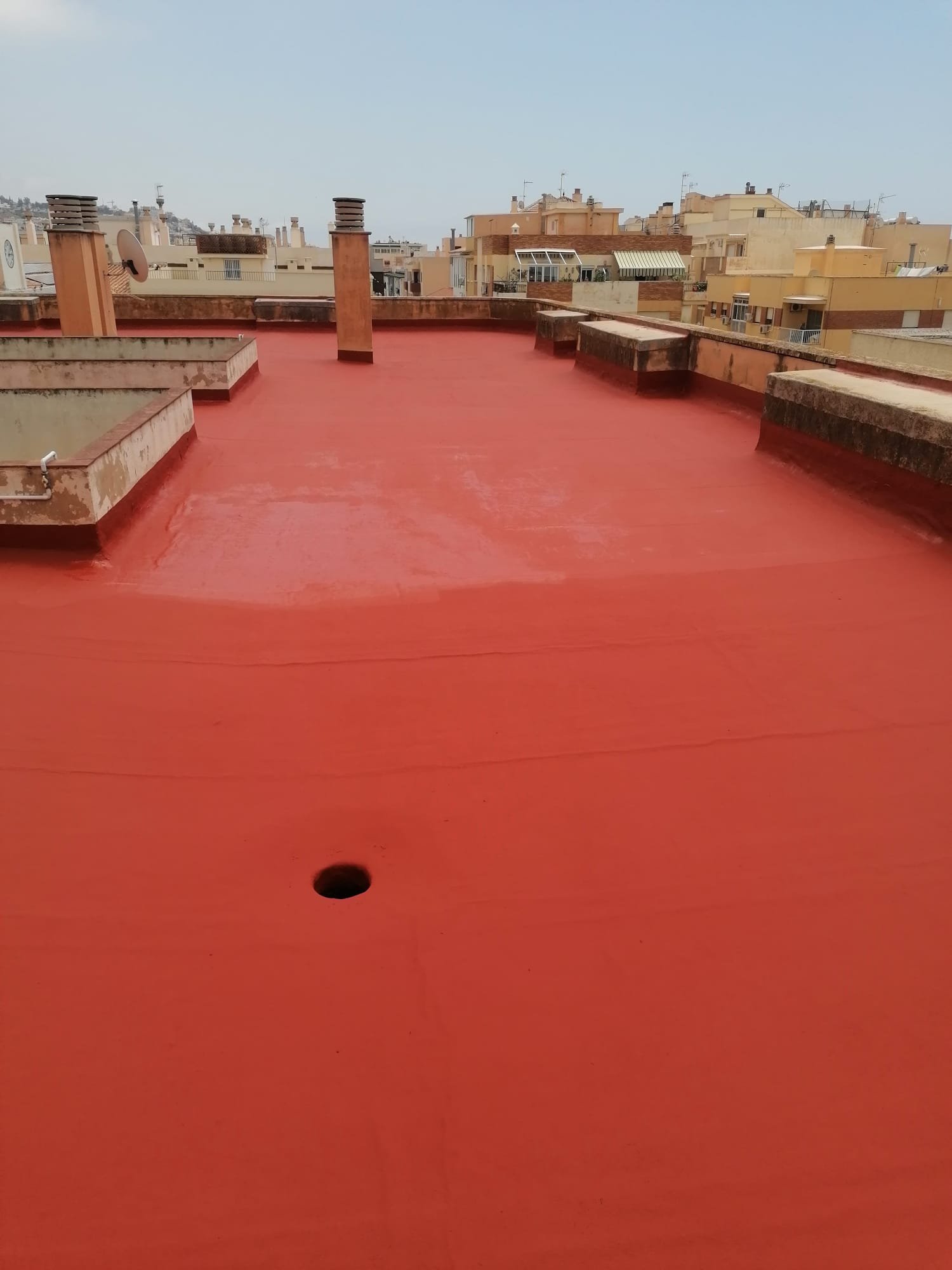 Cubierta roja impermeabilizada